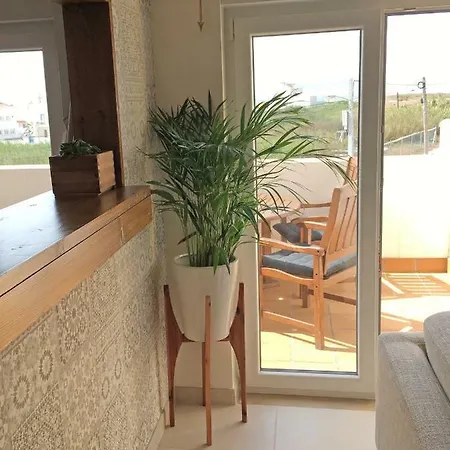 Let's Sea House Ferrel (Leiria)