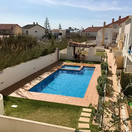 Let's Sea House Appartement Ferrel (Leiria)